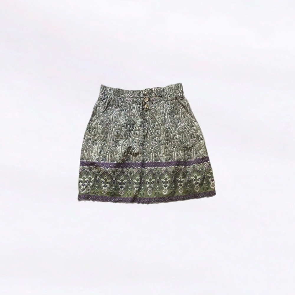 3 for $25 : converse ⋆ paisley skirt